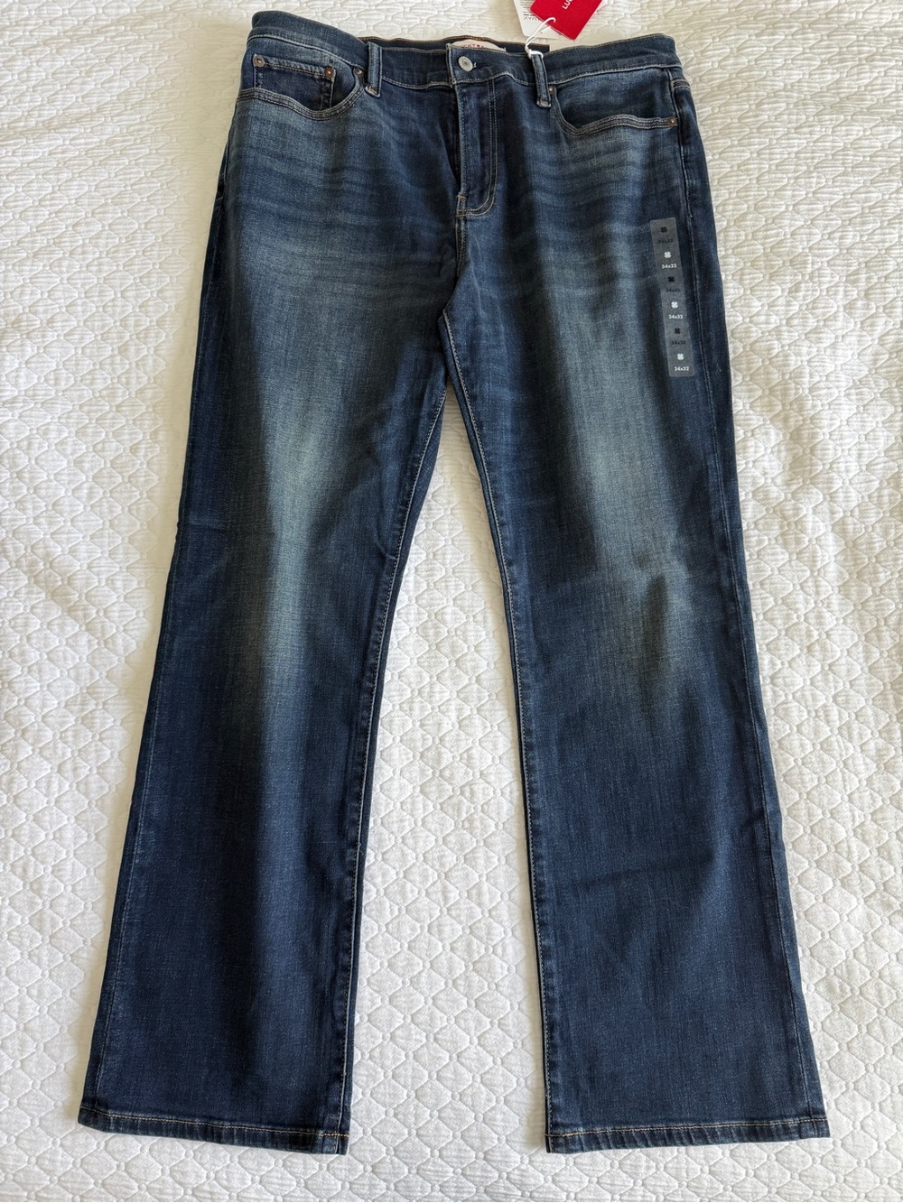 NWT Lucky Brand Men’s Dark Blue Boot Cut Jeans